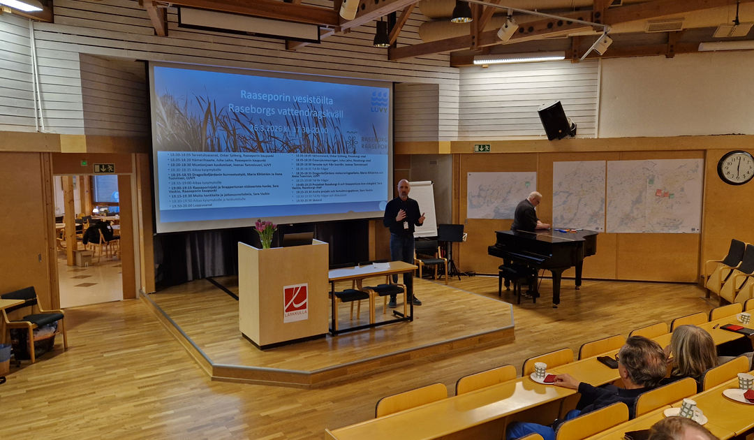 Svartåns tillstånd och framtid intresserade vid Raseborgs vattendragskväll